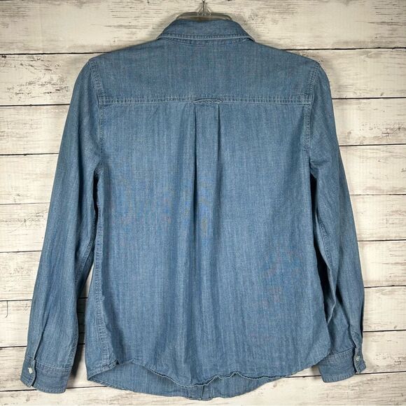 J.McLaughlin Denim Chambray Western Button Up Shirt Top Equestrian Minimalist M - Picture 2 of 7